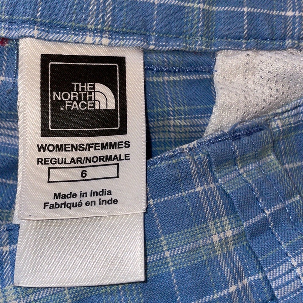 The North Face 10” V-Back Plaid Shorts, Size 6 - Picture 10 of 16